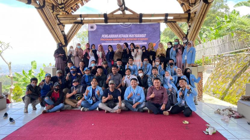 Literasi Keuangan untuk Pemuda Desa Bendasari dalam Mengembangkan Usaha