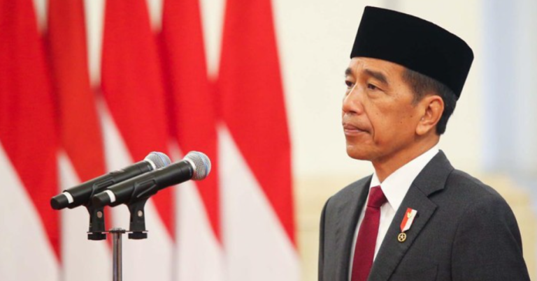Jokowi Teken UU Desa, Masa Jabatan 8 Tahun