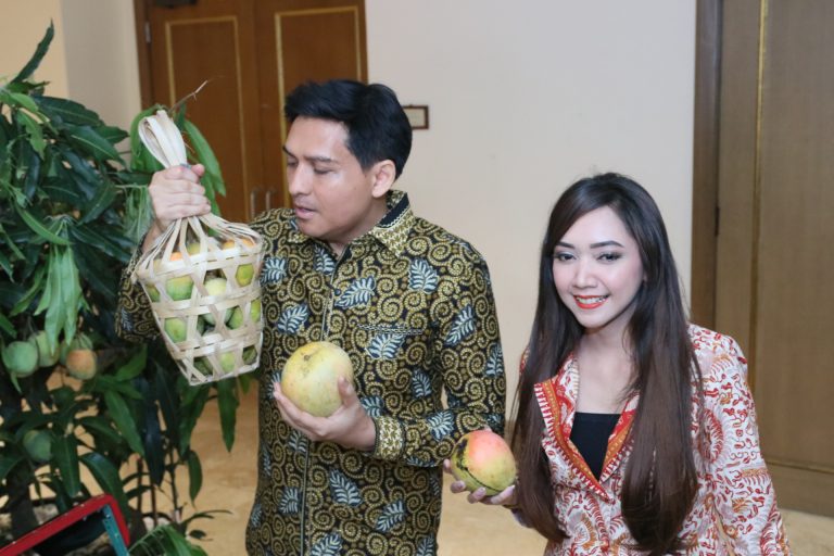 Hotel Borobudur Jakarta Angkat Potensi Lokal Lewat “Indramayu Mango Festival”