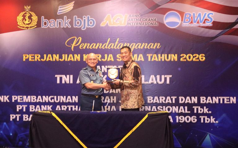 TNI Angkatan Laut dan Bank Artha Graha Internasional Resmi Teken Kerja Sama Layanan Perbankan