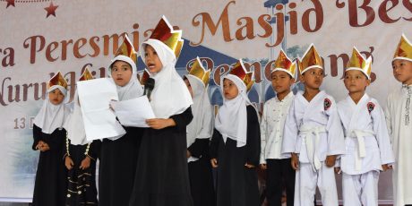 Festival Kesenian Hadroha Awali Peresmian Masjid Besar Nurul Hikmah Lombok