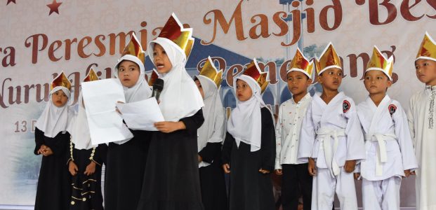 Festival Kesenian Hadroha Awali Peresmian Masjid Besar Nurul Hikmah Lombok