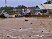 Kota Kendari dan Padang digenangi Banjir dan Tanah Longsor