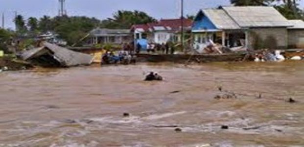 Kota Kendari dan Padang digenangi Banjir dan Tanah Longsor