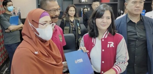 Klub Bola Kaki Dukung Erick Thohir-Ratu Tisha di PSSI