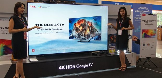 Ukuran TV Lebih Panjang Dari Tinggi Manusia, TCL Luncurkan TV 4K QLED Terbaru 98 Inch Dengan Refresh Rate 120Hz