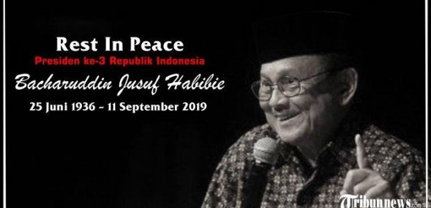 Tagar RIP Bapak Teknologi Indonesia Puncaki Lini Masa Tagar RIP Bapak Teknologi Indonesia Puncaki Lini Masa