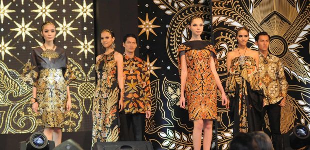 Seskab: Berbatik Hapuskan Sekat Kaya Miskin Seskab: Berbatik Hapuskan Sekat Kaya Miskin