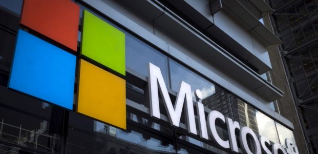 Microsoft Rumahkan Ribuan Pekerja untuk Restrukturisasi Penjualan Microsoft Rumahkan Ribuan Pekerja untuk Restrukturisasi Penjualan